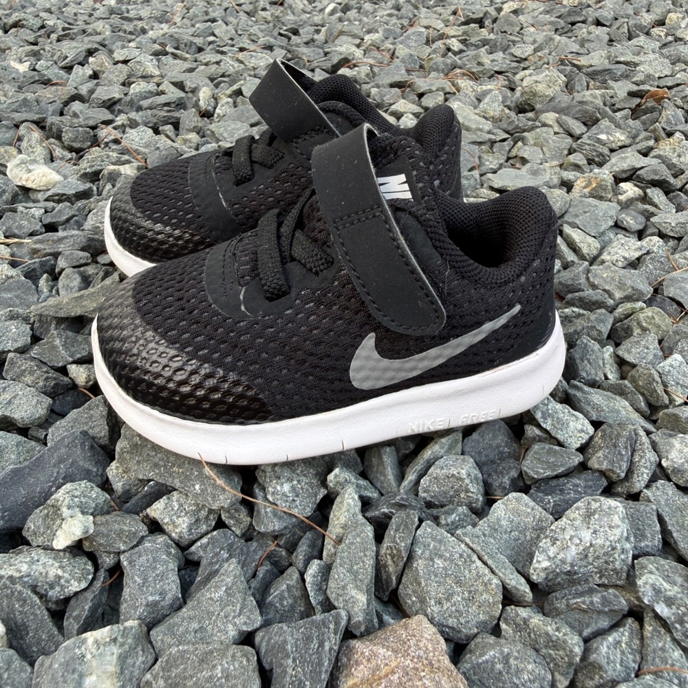 Nike Free RN Toddler Shoes Black White Size 4C